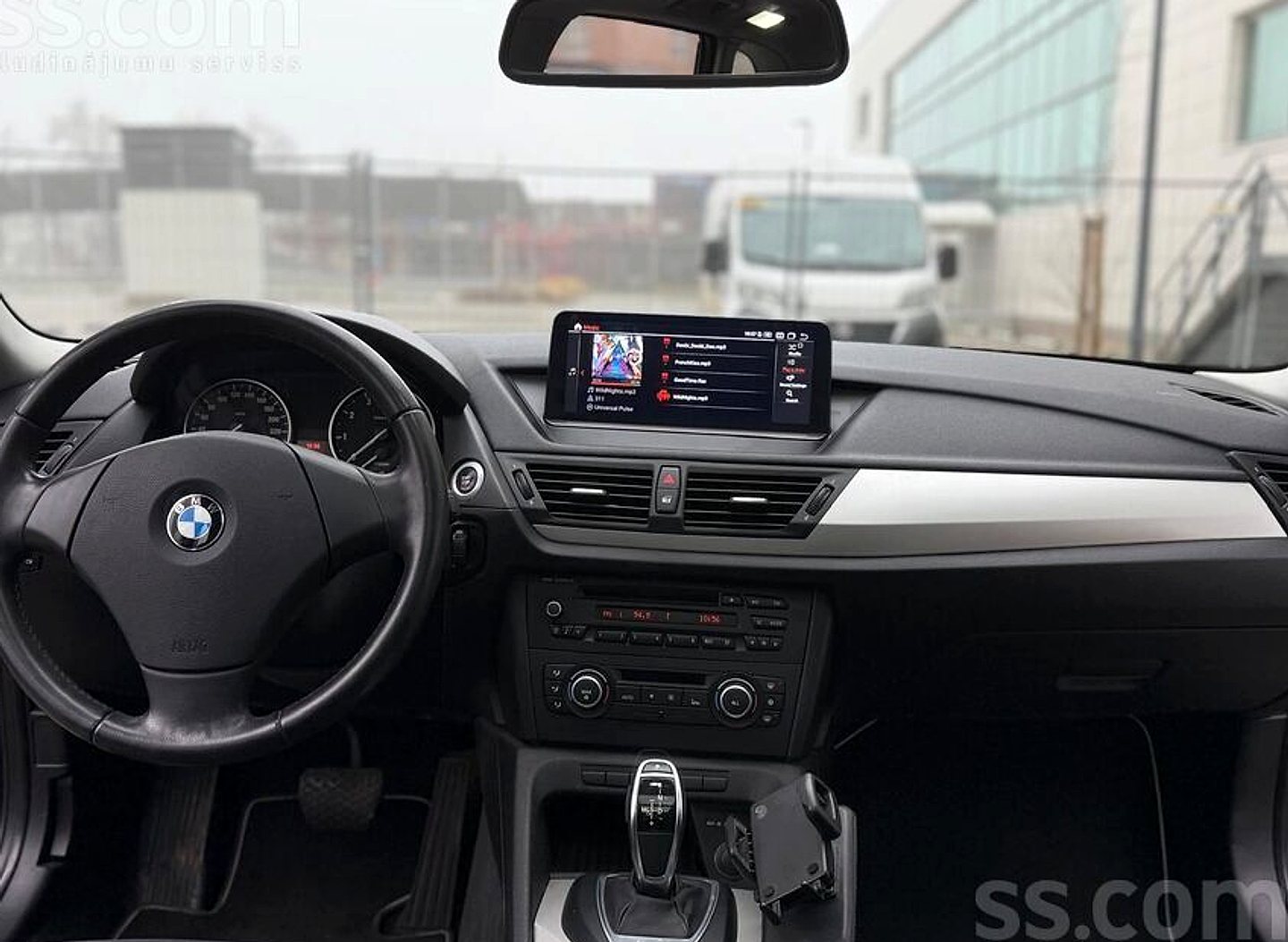 BMW X1 — foto 3