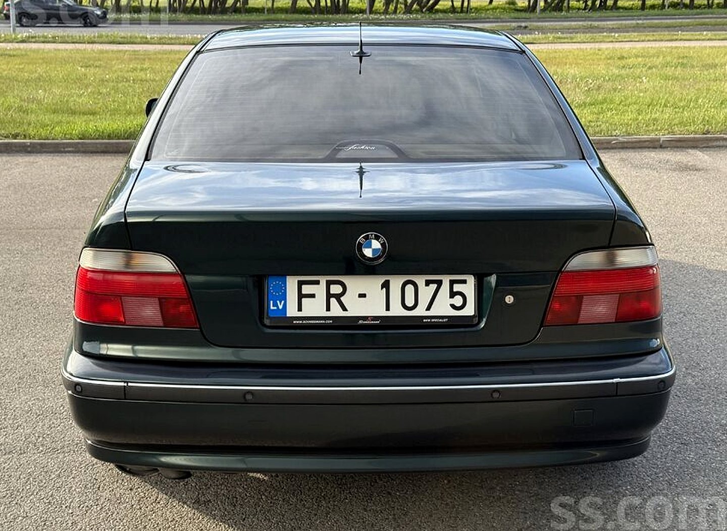 BMW 528 — foto 6