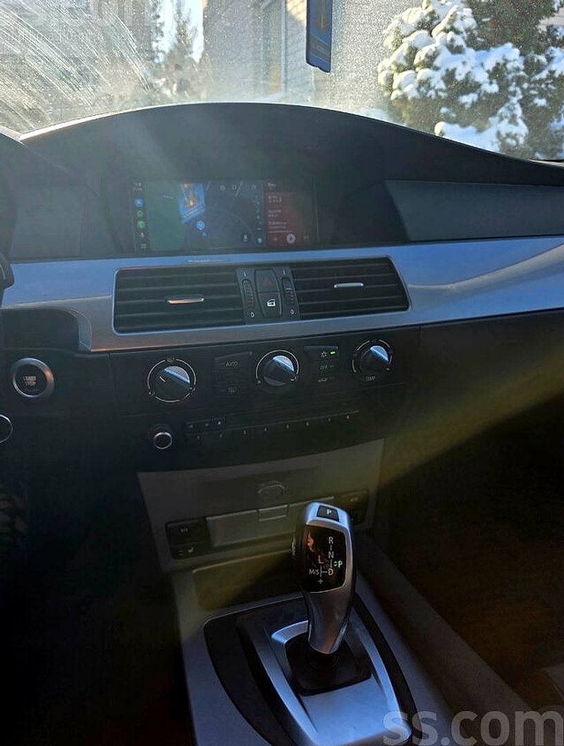 BMW 520 — foto 6