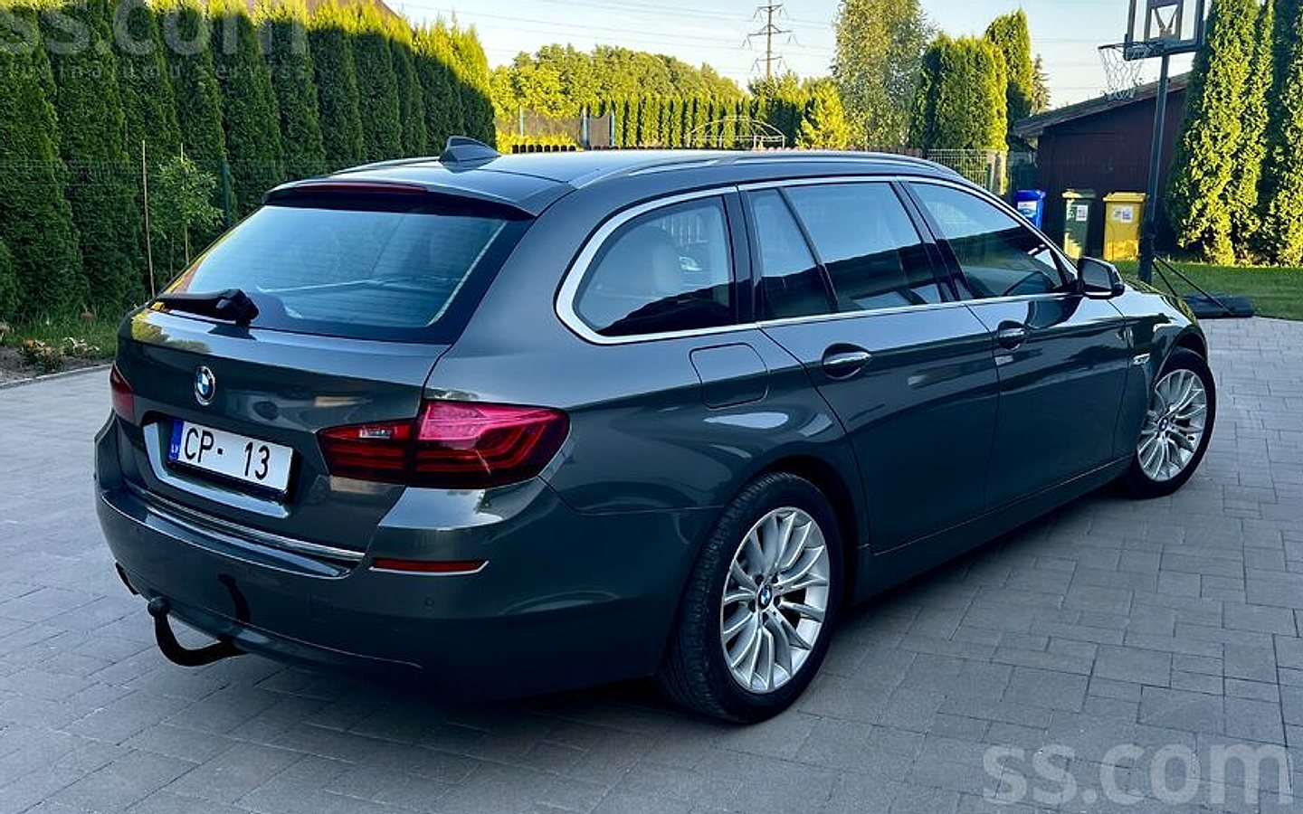 BMW 520 — foto 4