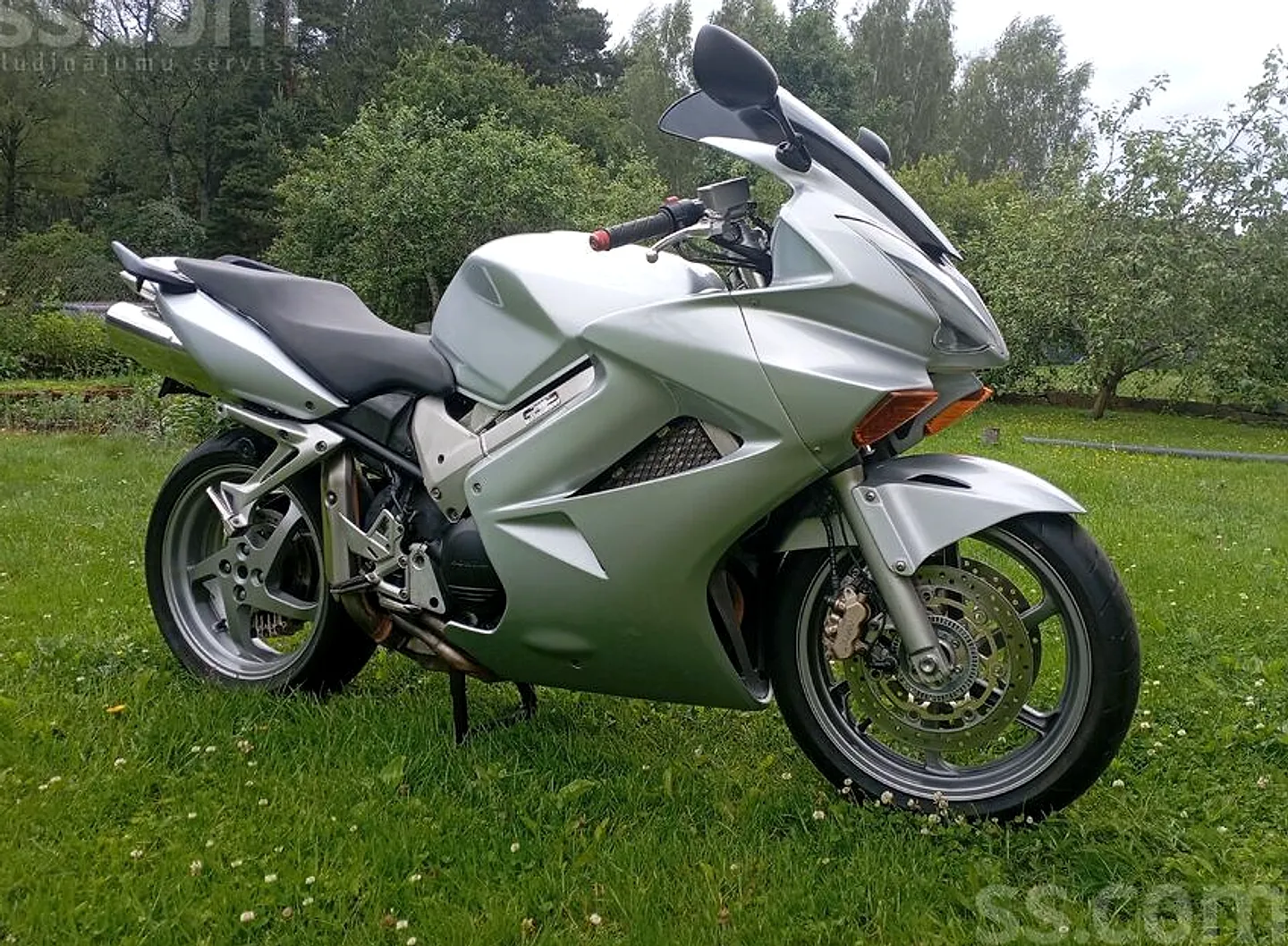 Honda Vfr 800 abs, 2007. gads