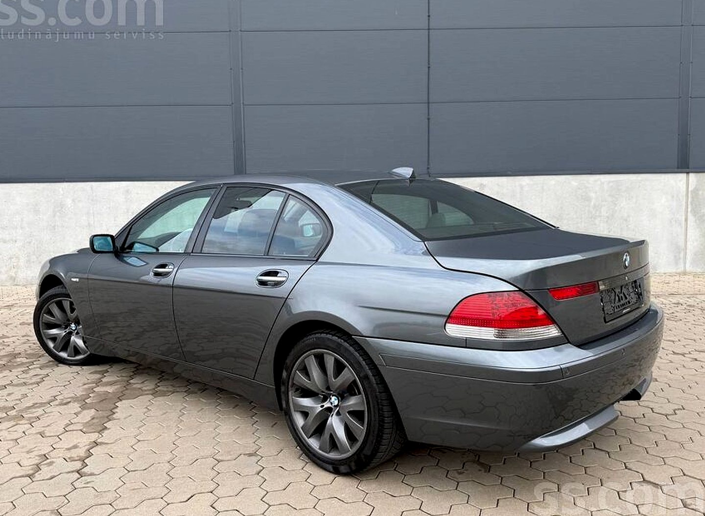 BMW 730 — foto 4