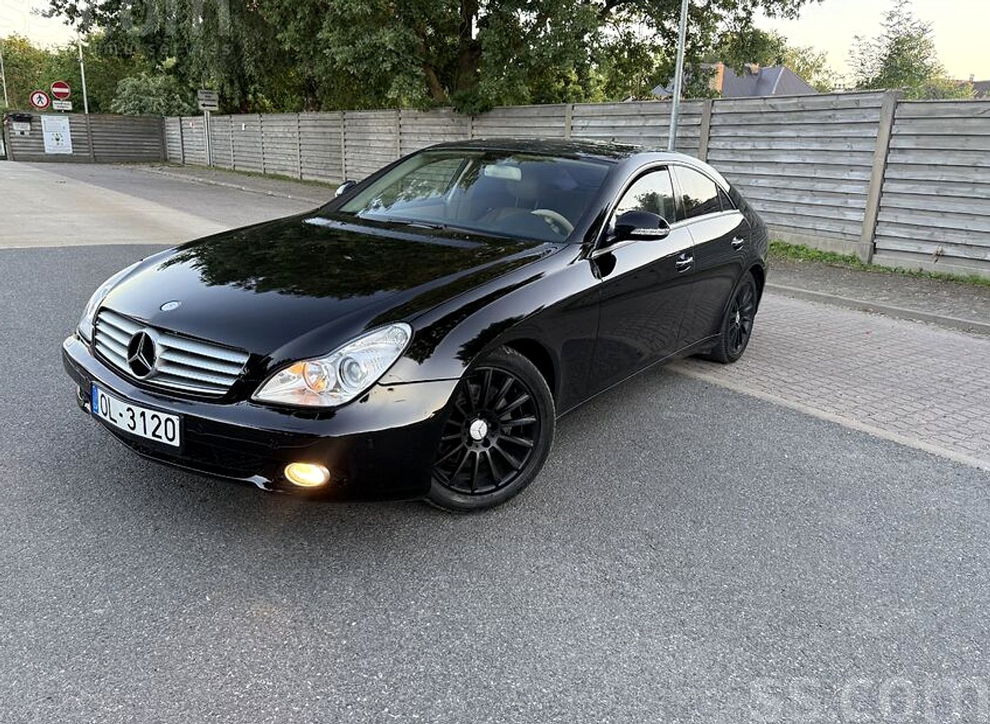 Mercedes-Benz CLS320 — foto 2