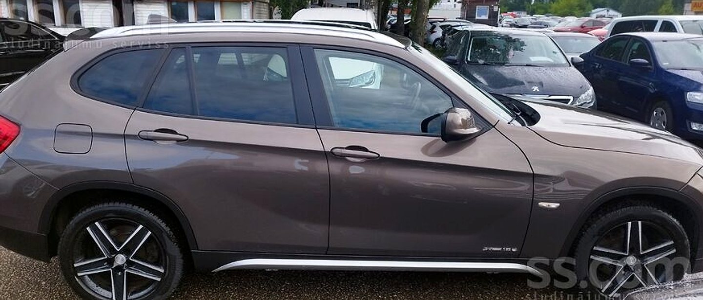 BMW X1 — foto 4