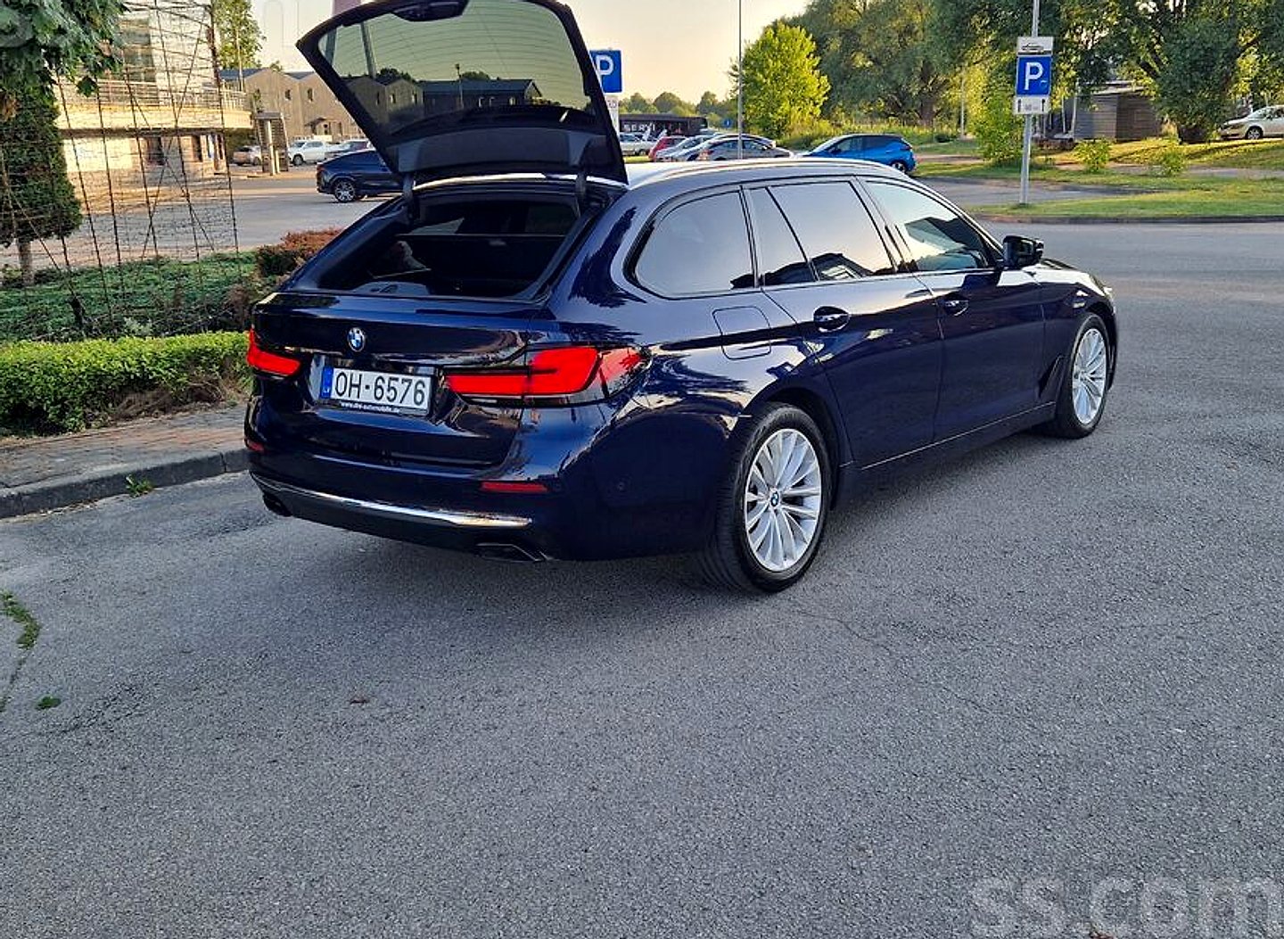 BMW 540 — foto 5
