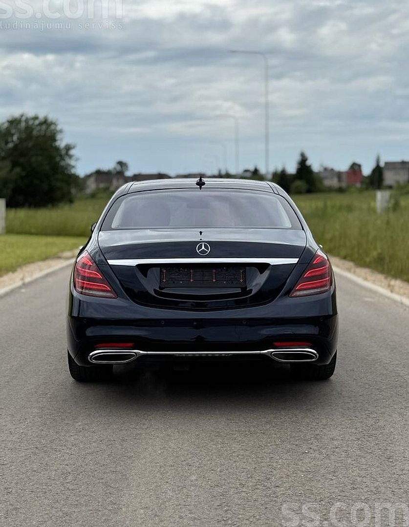 Mercedes-Benz S560 — foto 2