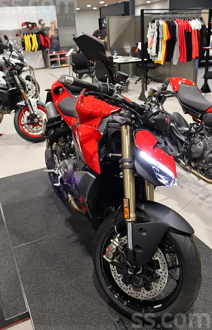 Ducati Streetfighter, 2025. gads