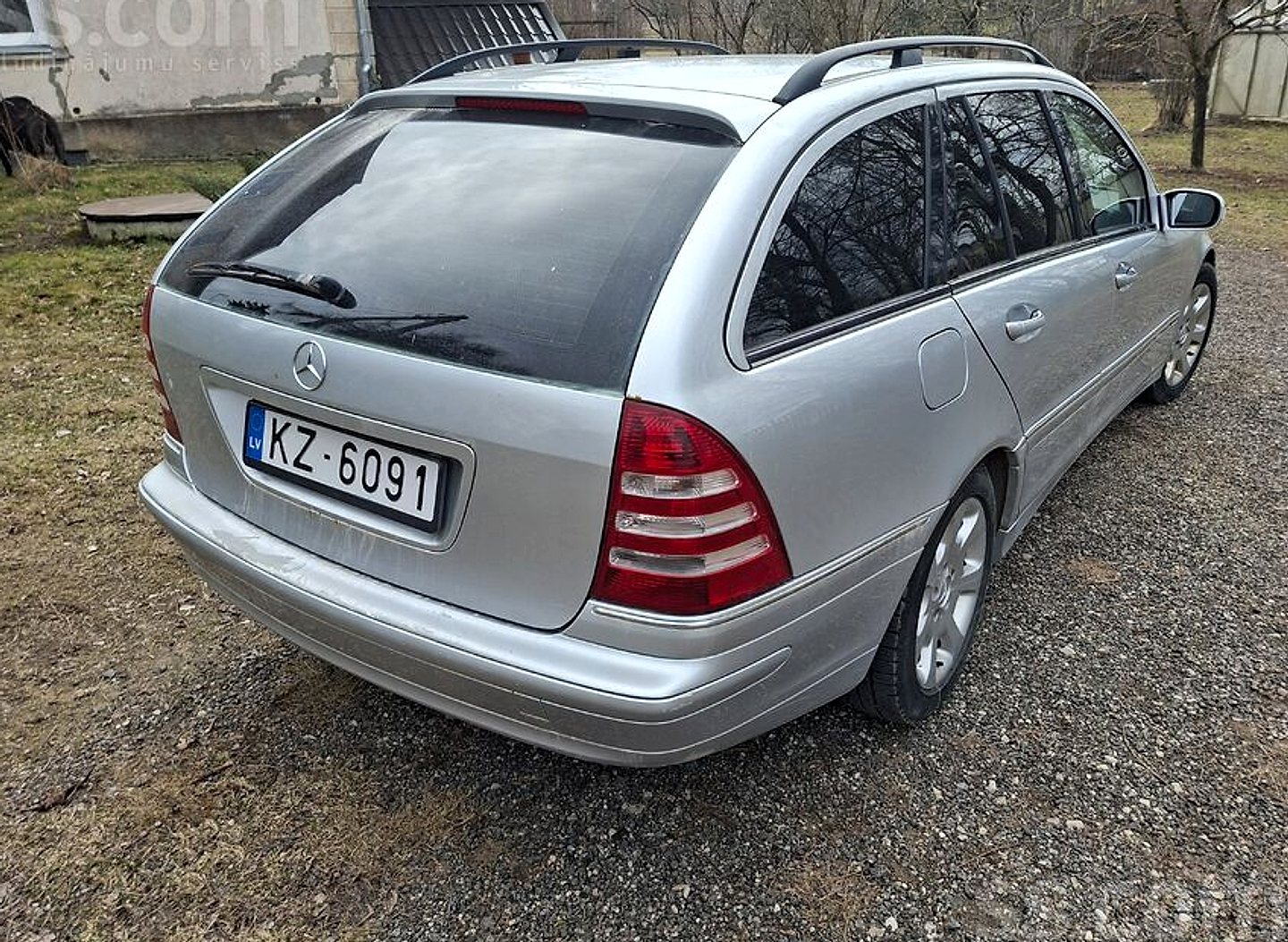 Mercedes-Benz C180 — foto 4
