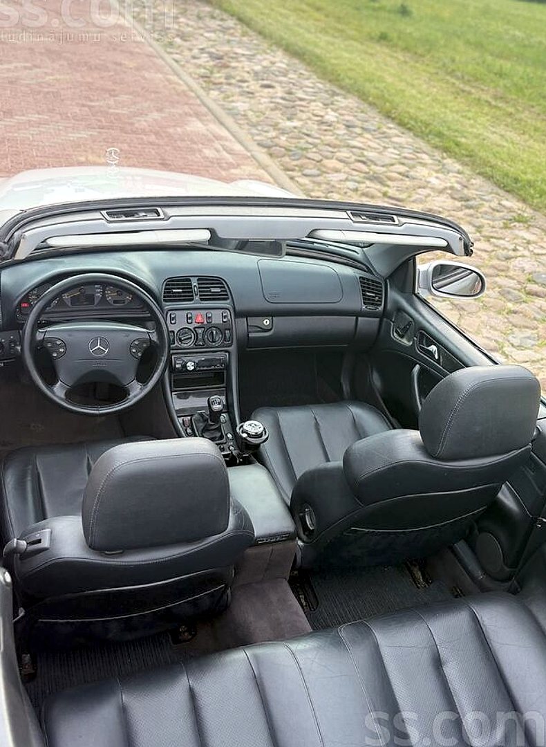 Mercedes-Benz CLK200 — foto 3