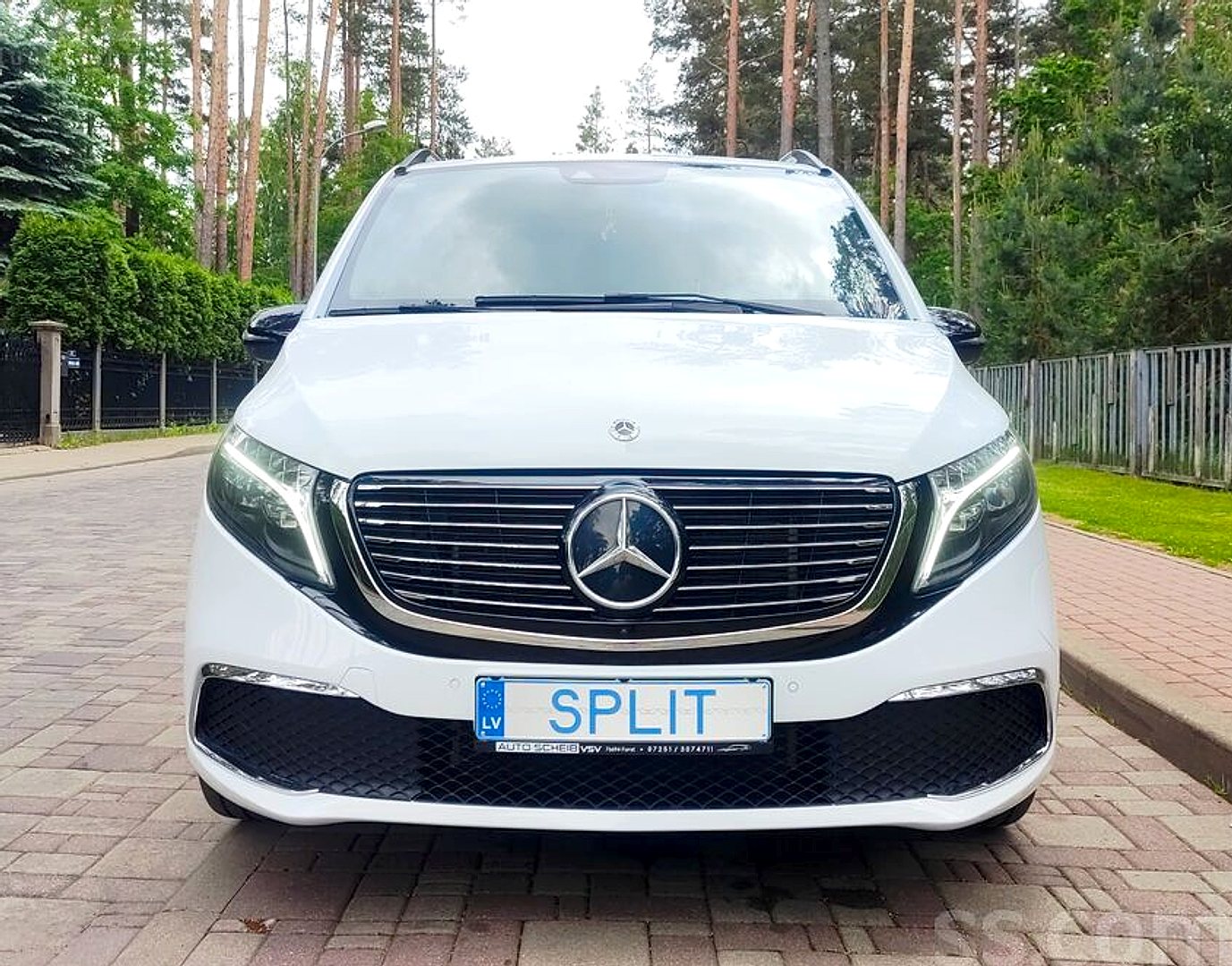 Mercedes-Benz V300 — foto 2