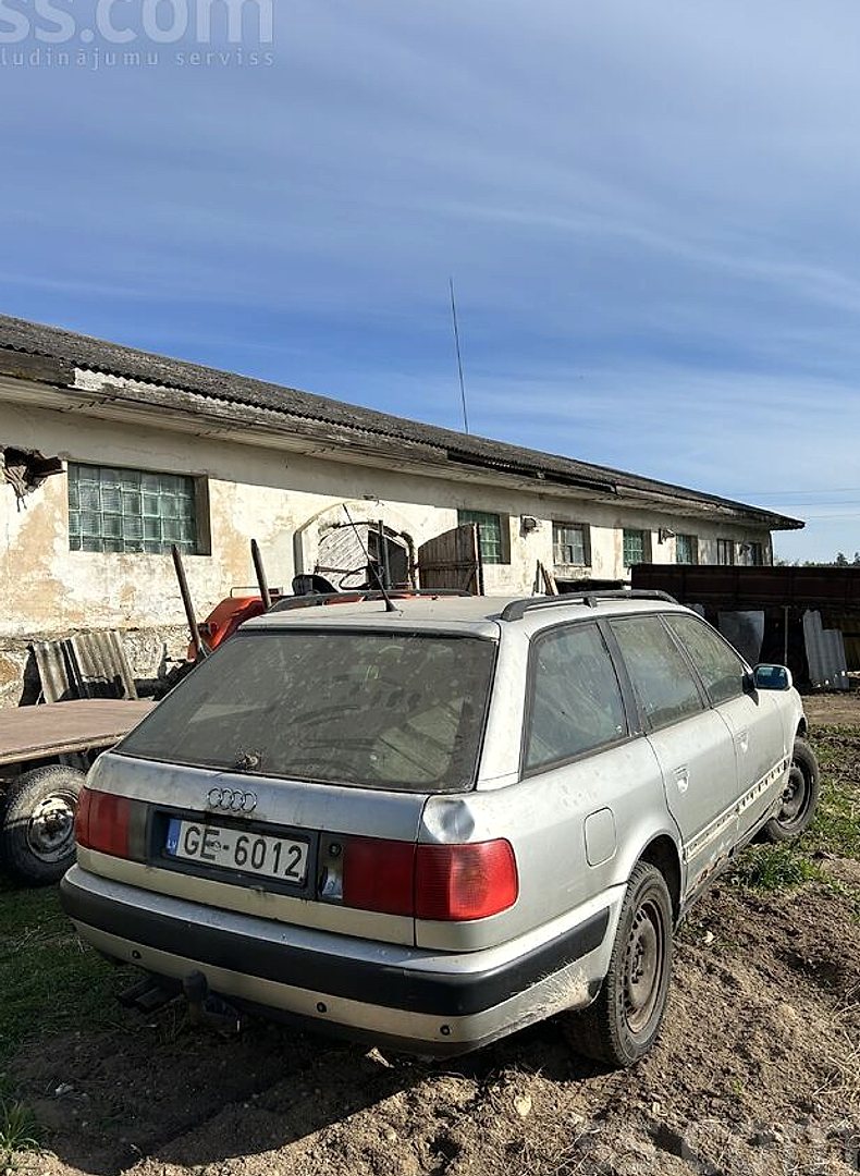Audi 100 — foto 3