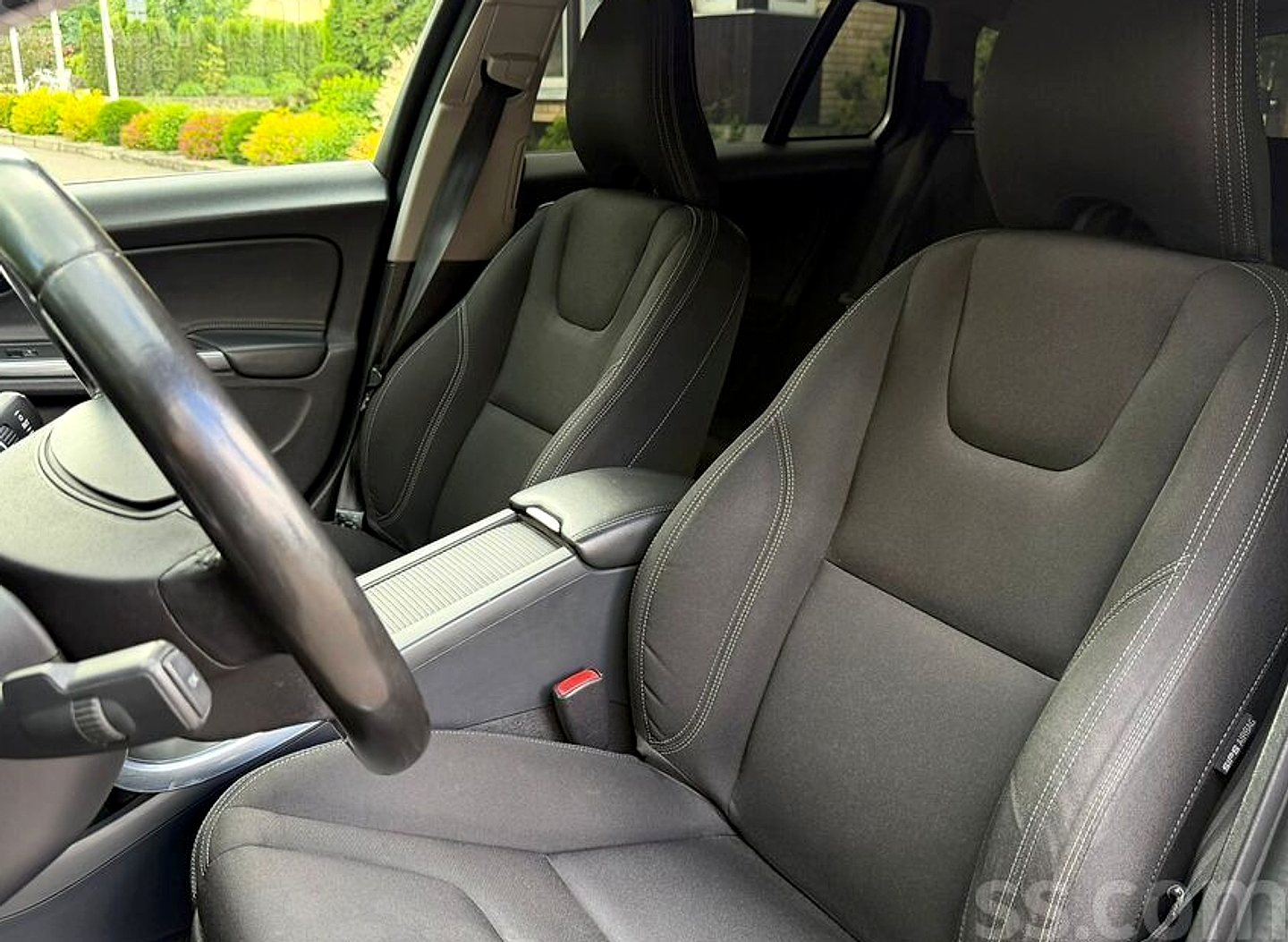 Volvo V60 — foto 6