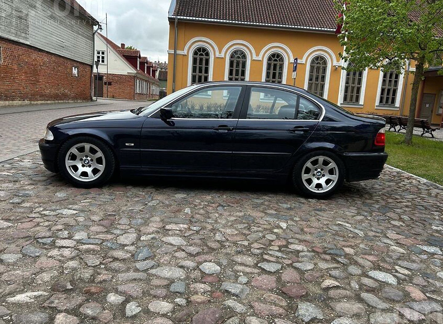 BMW 323 — foto 5