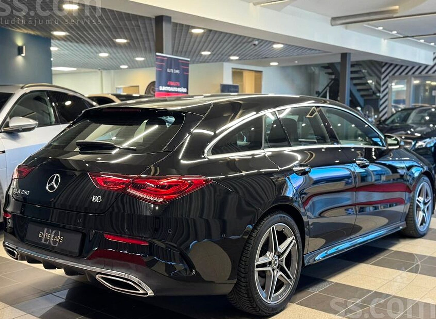 Mercedes-Benz CLA250 — foto 2