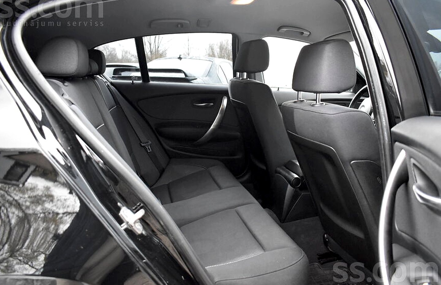 BMW 120 — foto 6
