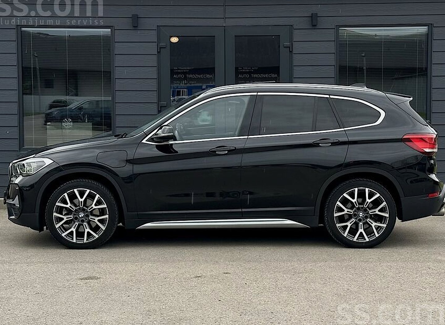 BMW X1 — foto 5