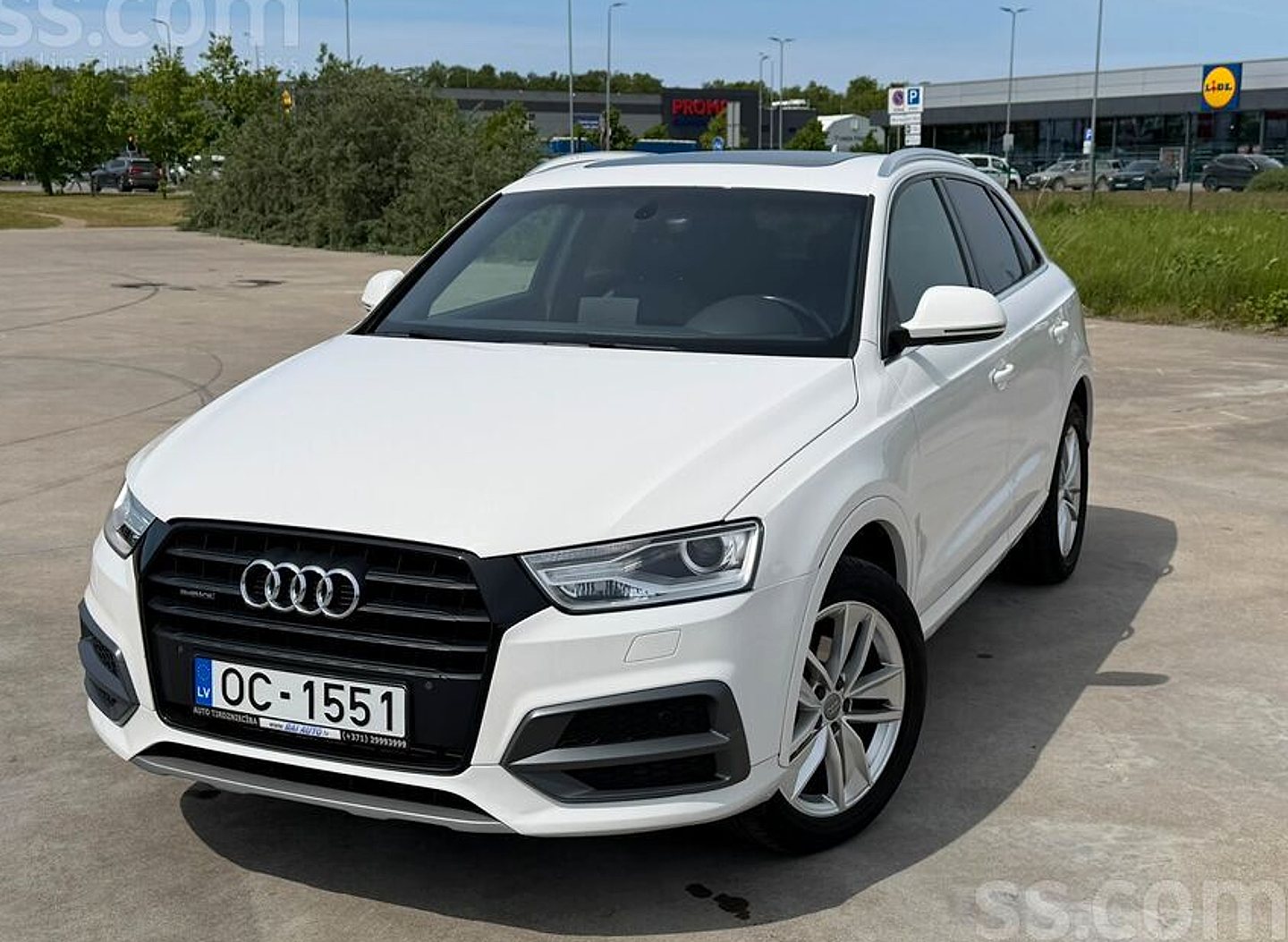 Audi Q3, 2017. gads