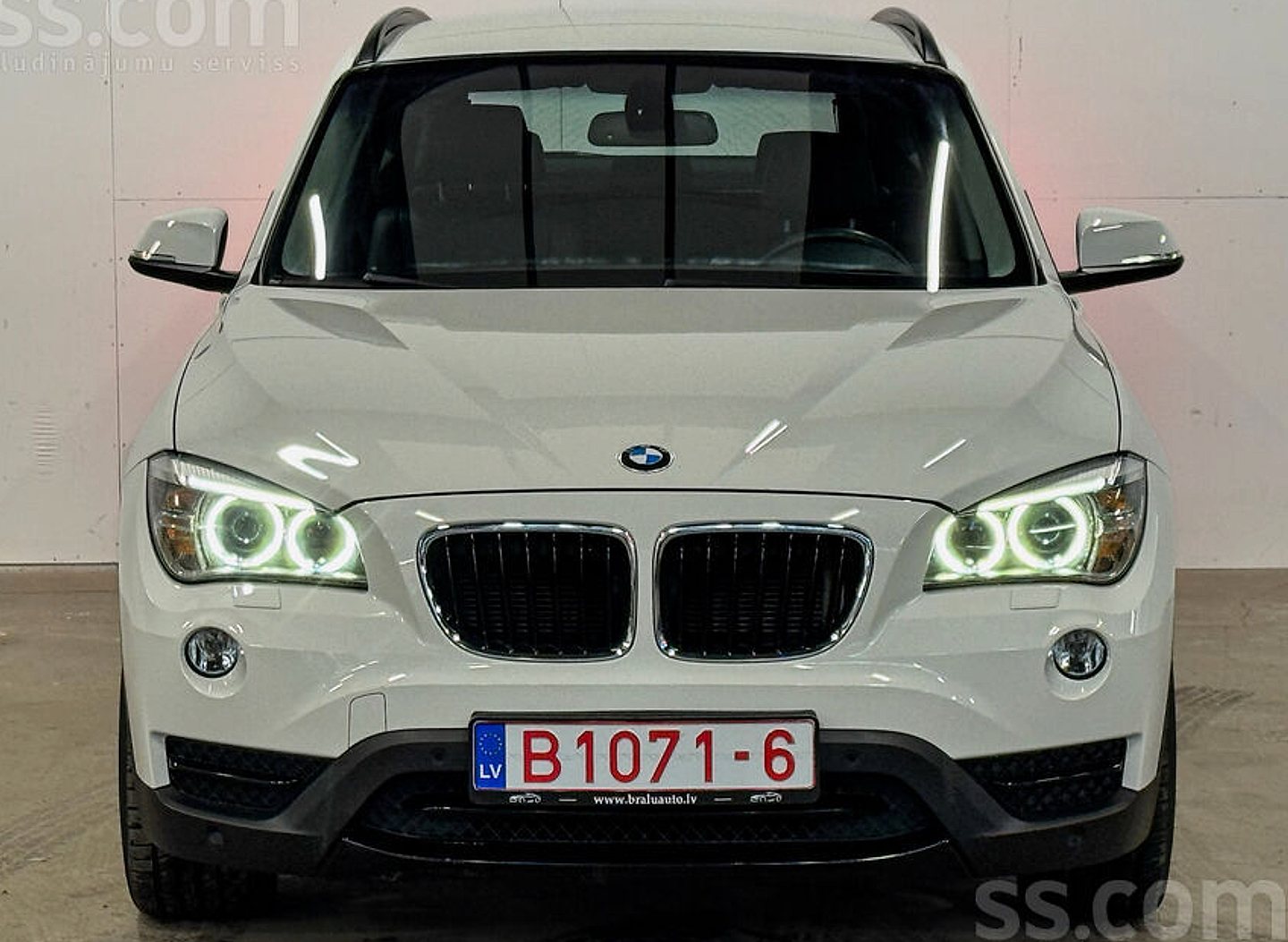 BMW X1 — foto 5