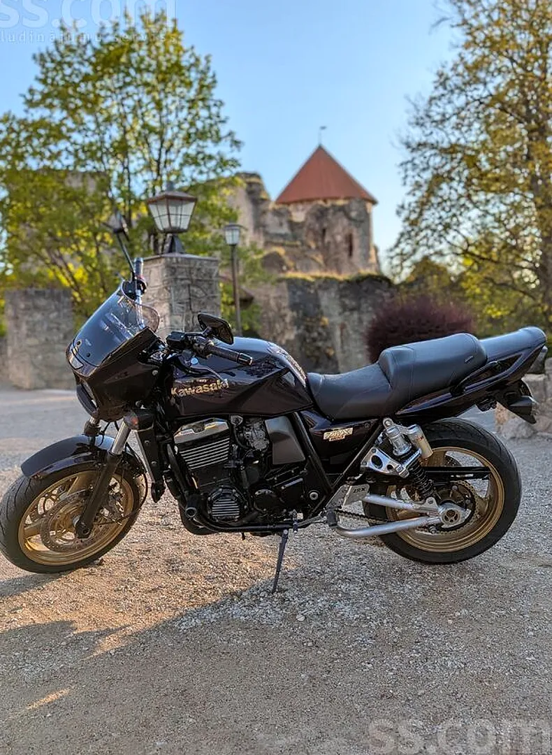 Kawasaki Zrx 1100, 1997. gads