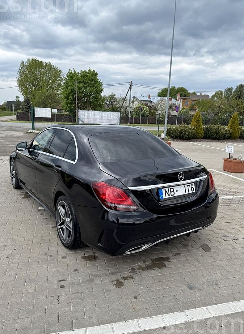 Mercedes-Benz C180 — foto 3
