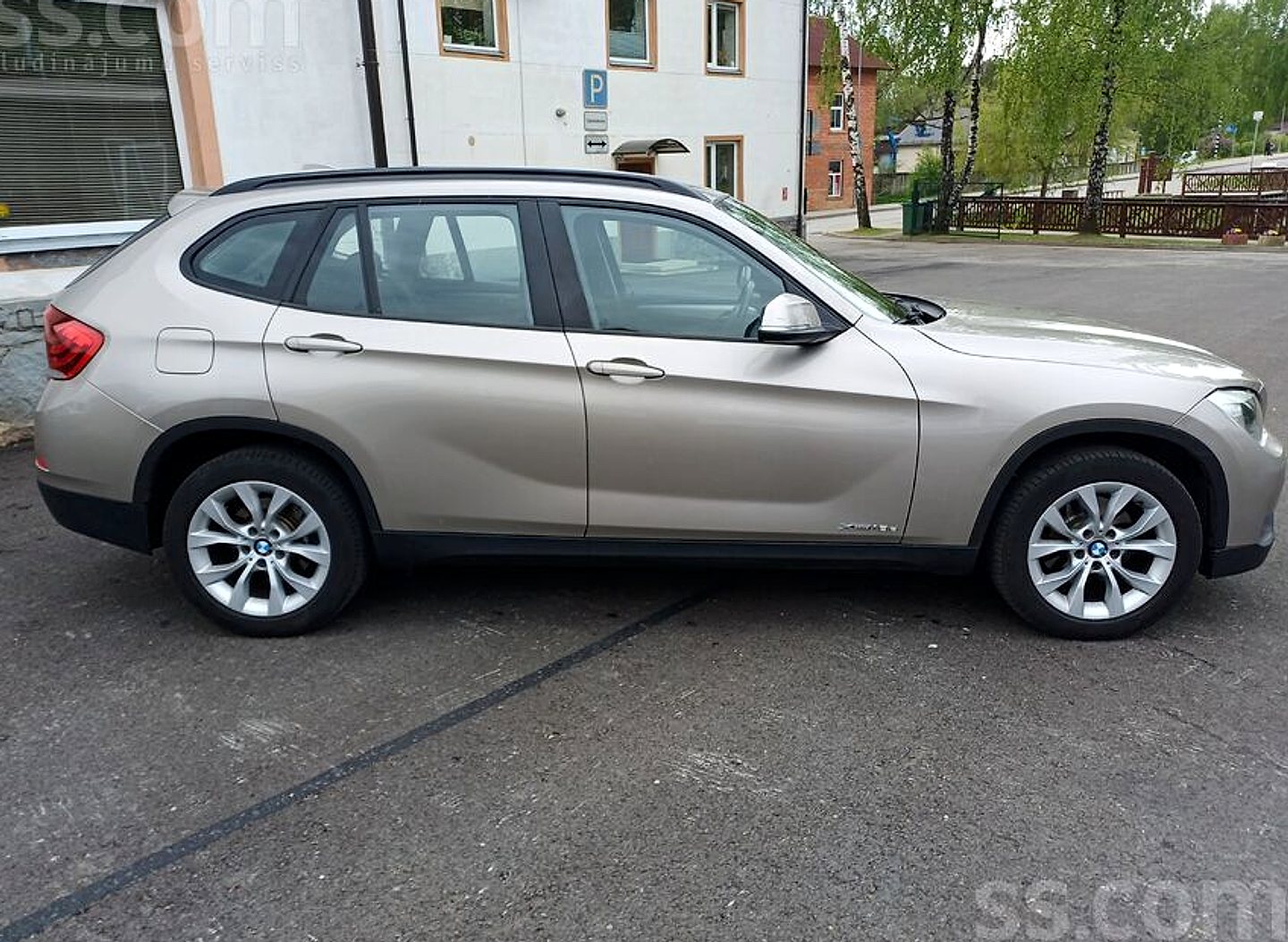 BMW X1 — foto 4