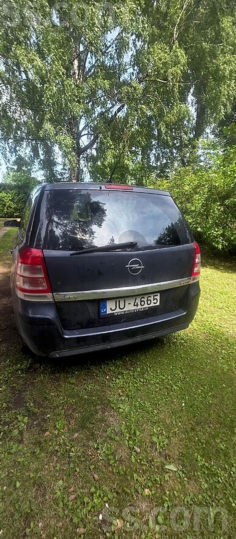 Opel Zafira — foto 2