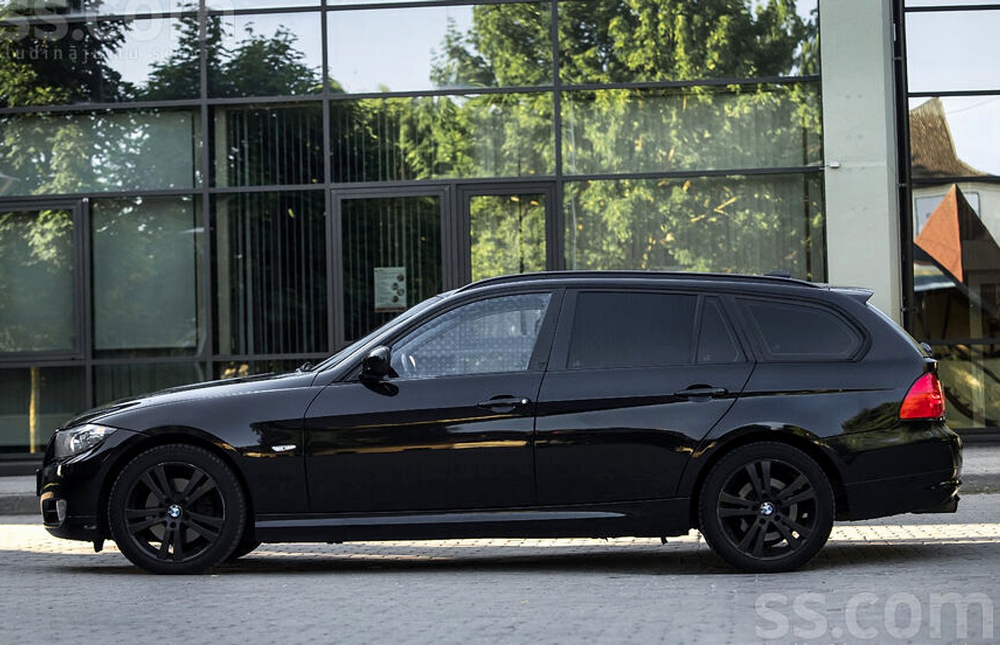 BMW 318 — foto 6