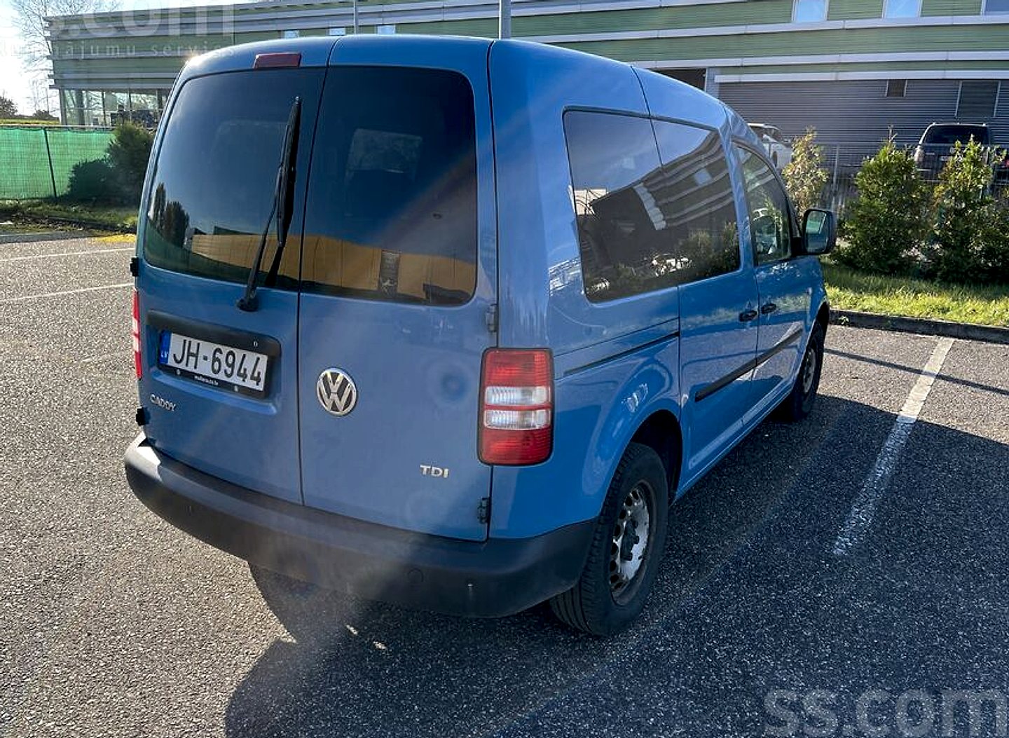 Volkswagen Caddy — foto 2