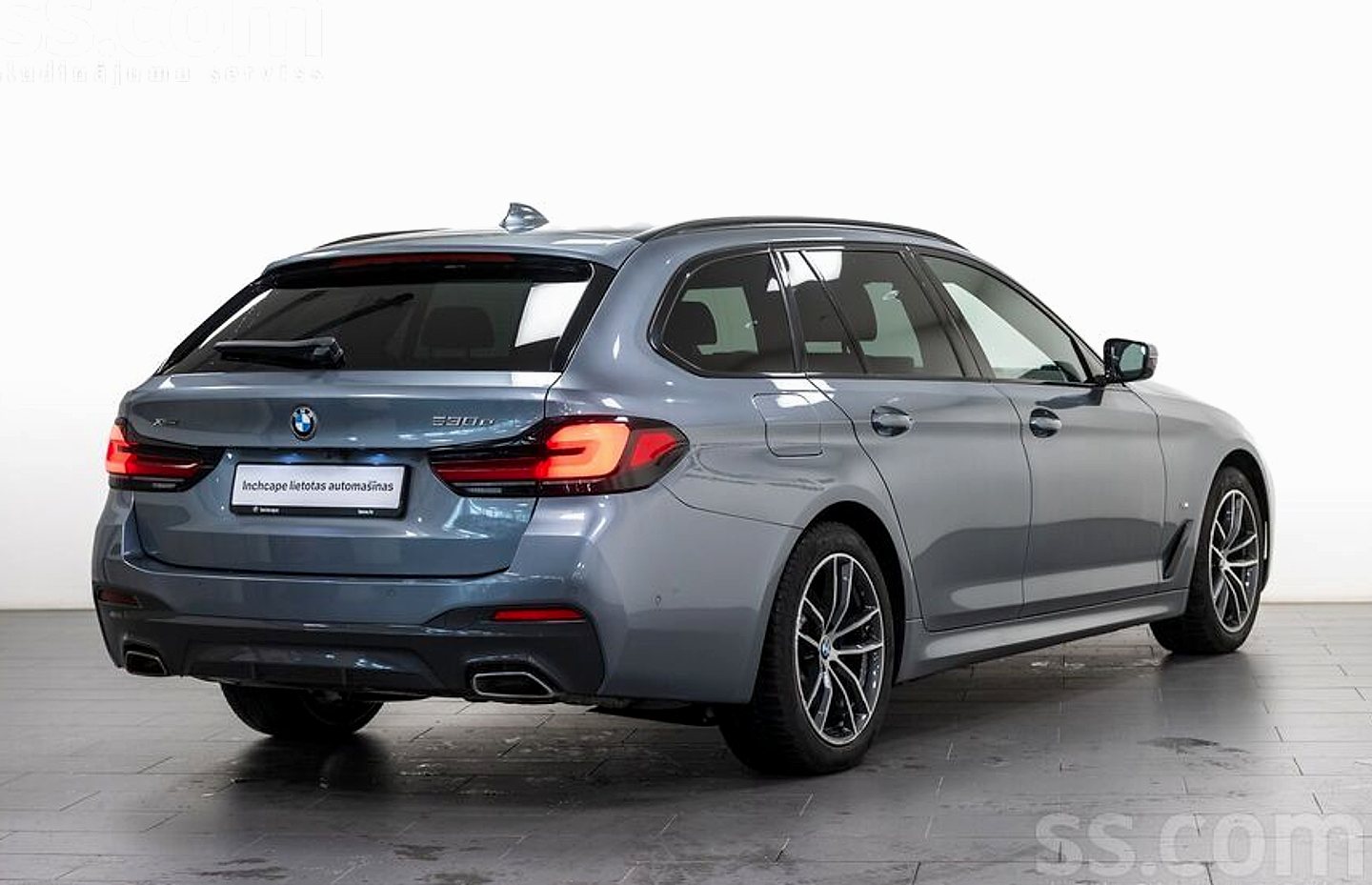 BMW 530 — foto 4