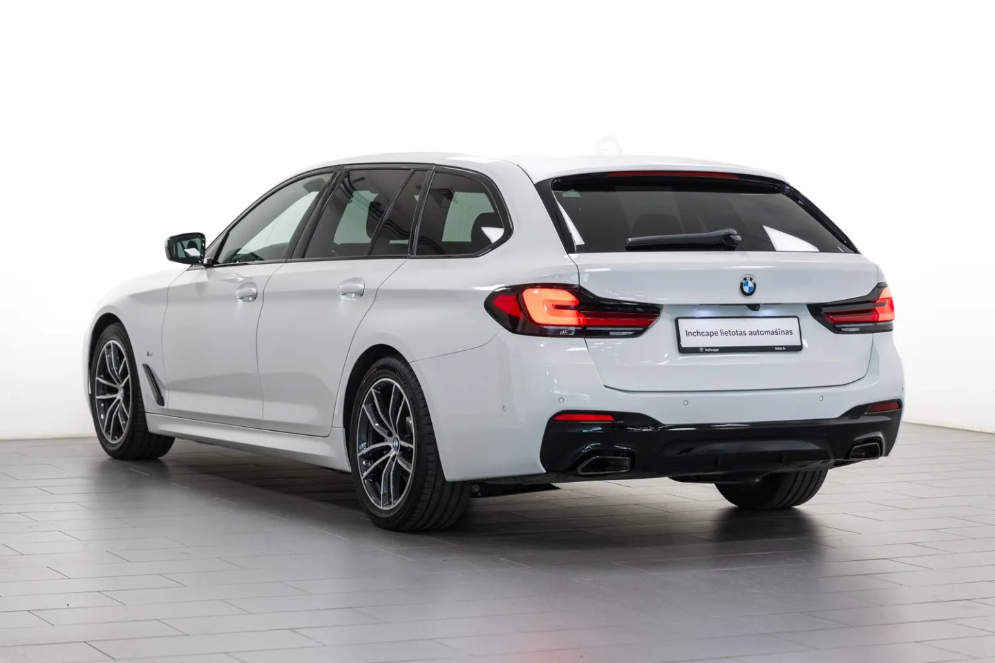 BMW 520 — foto 3