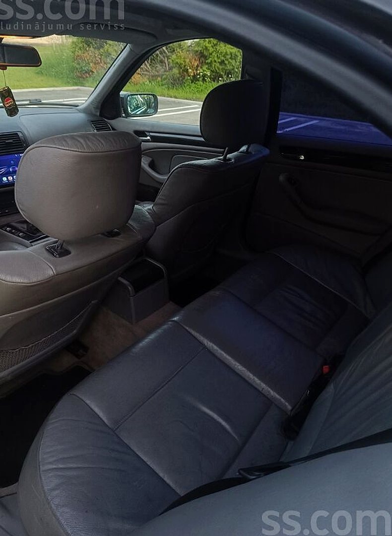 BMW 330 — foto 6