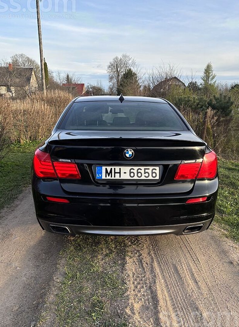 BMW 740 — foto 3