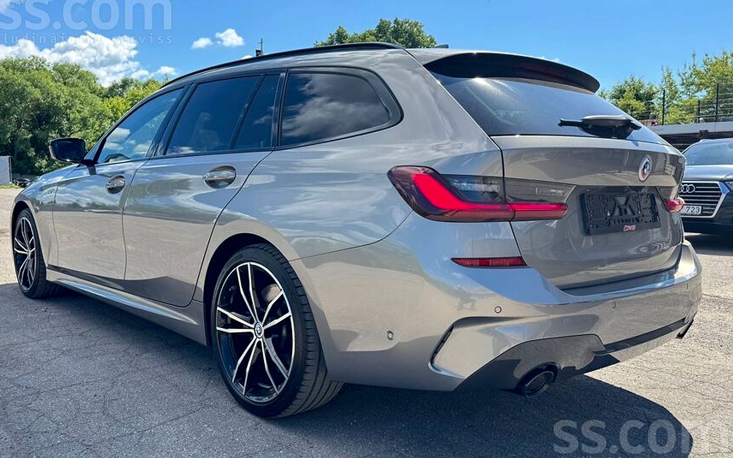 BMW 330 — foto 2