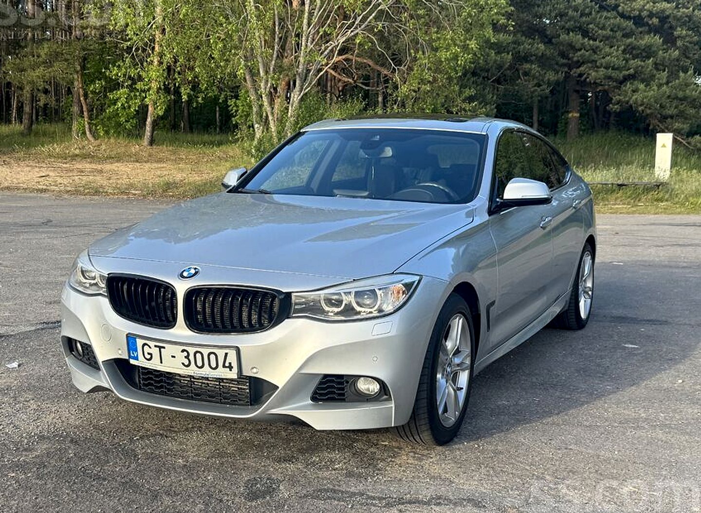 BMW 320 — foto 6
