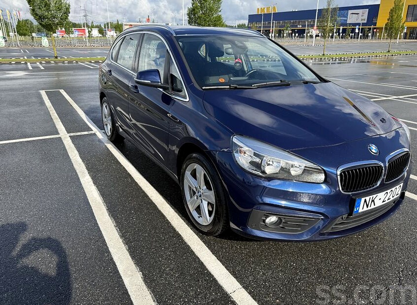 BMW 218 — foto 2