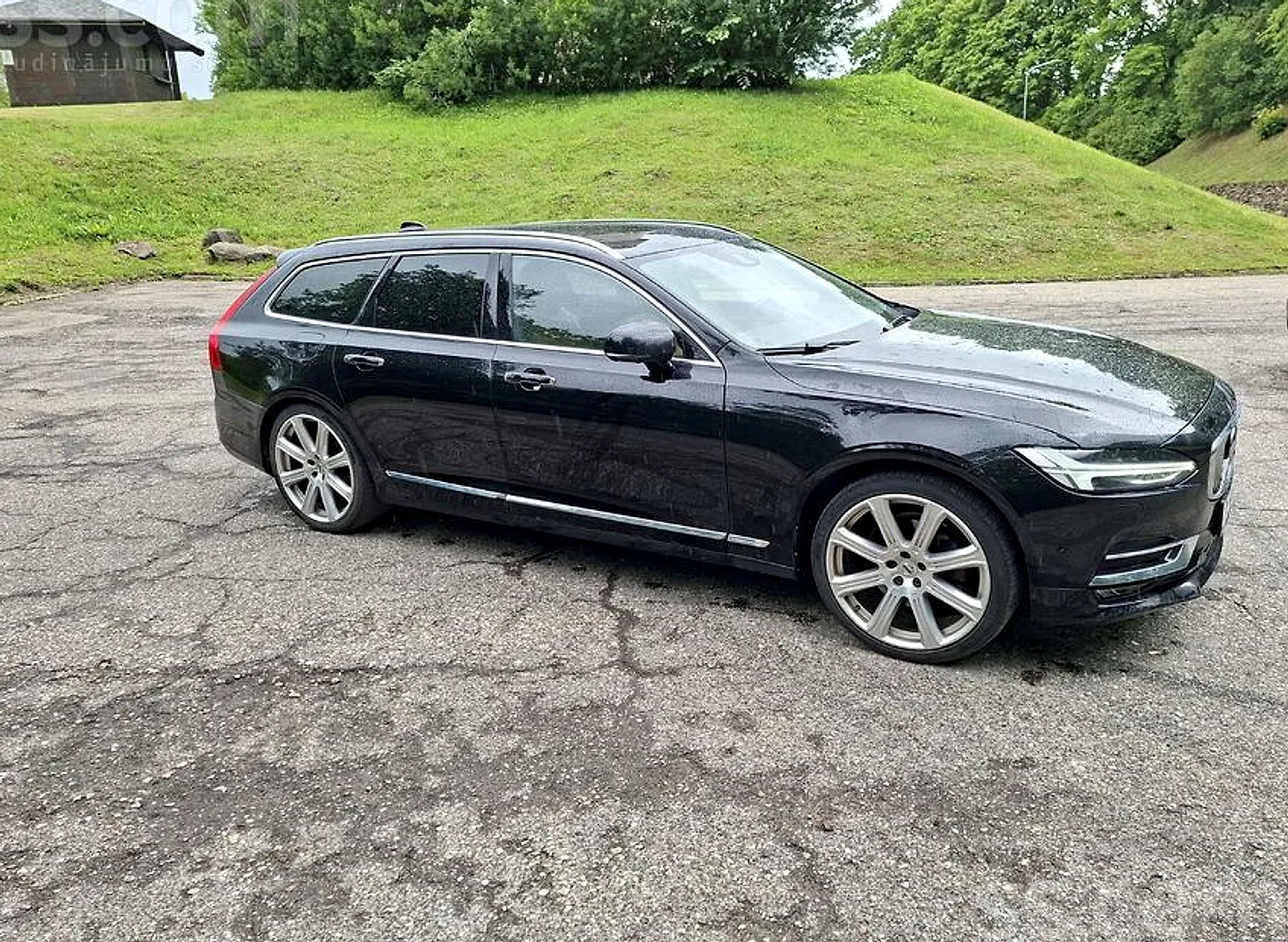 Volvo V90, 2016. gads