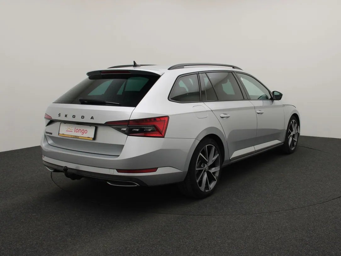 Škoda Superb — foto 9