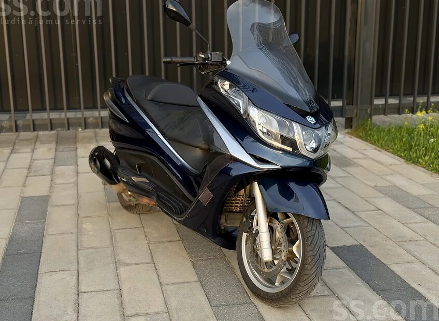 Piaggio X10, 2012. gads