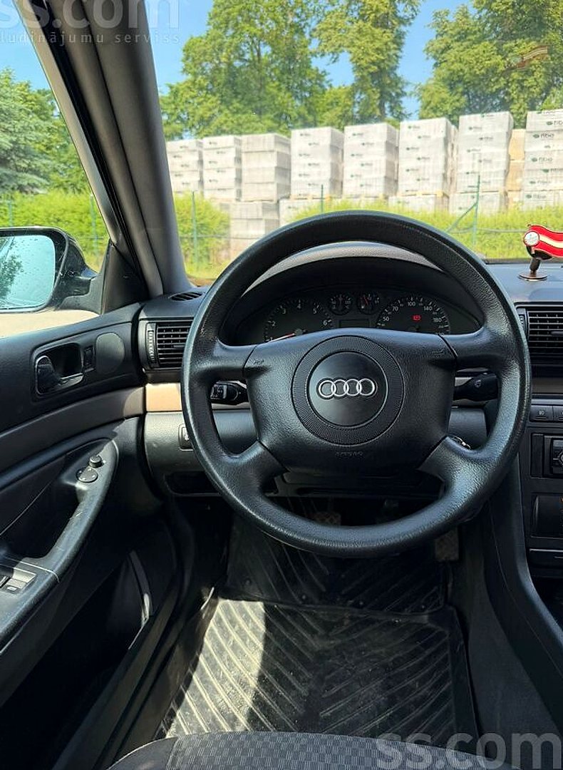 Audi A4 — foto 3
