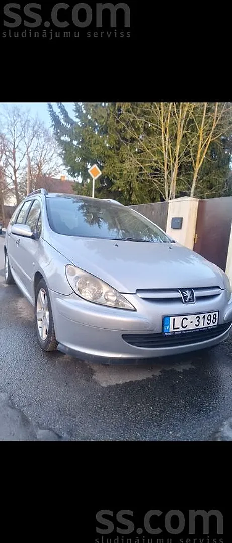 Peugeot 307, 2002. gads