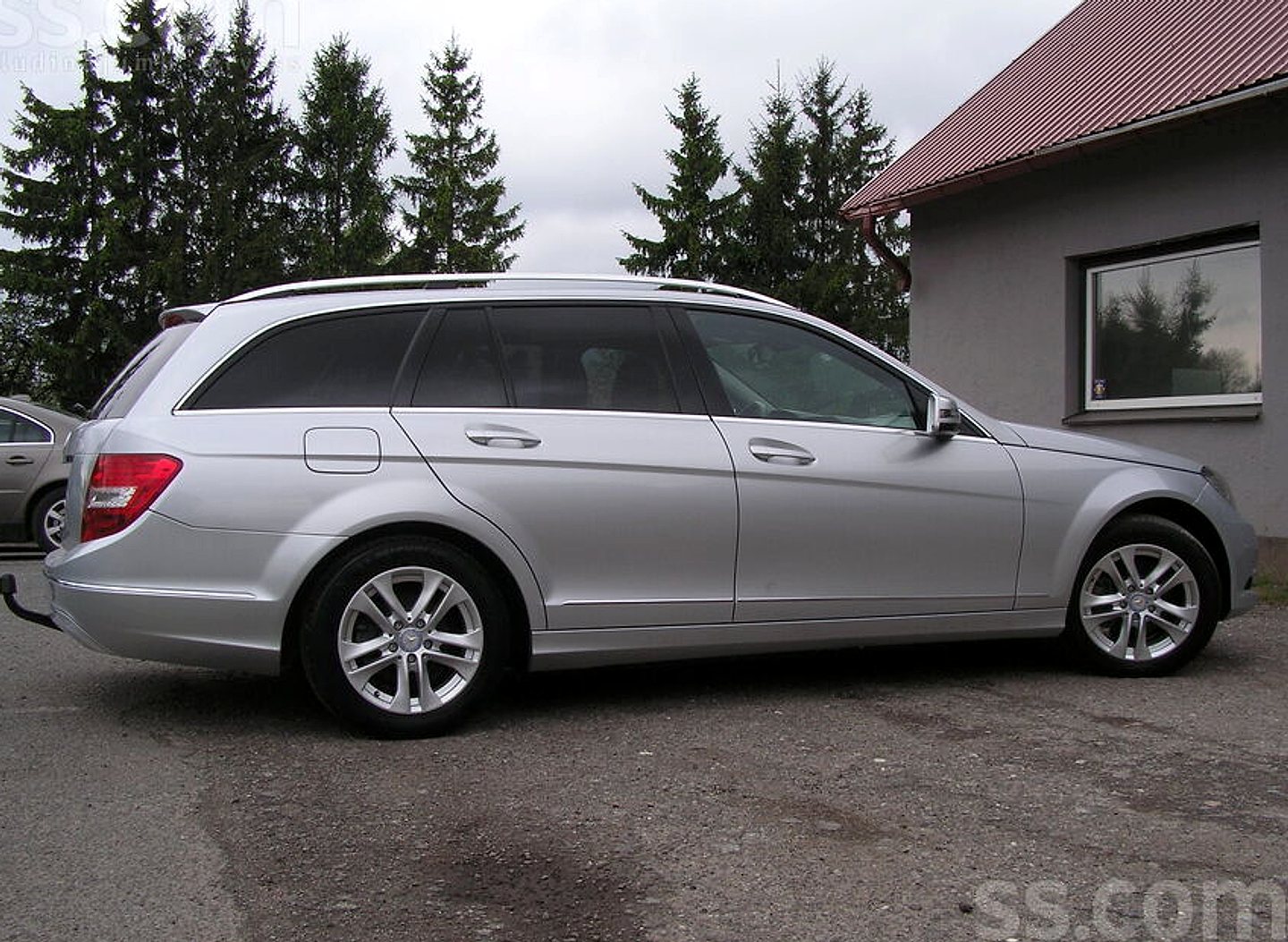Mercedes-Benz C220 — foto 3