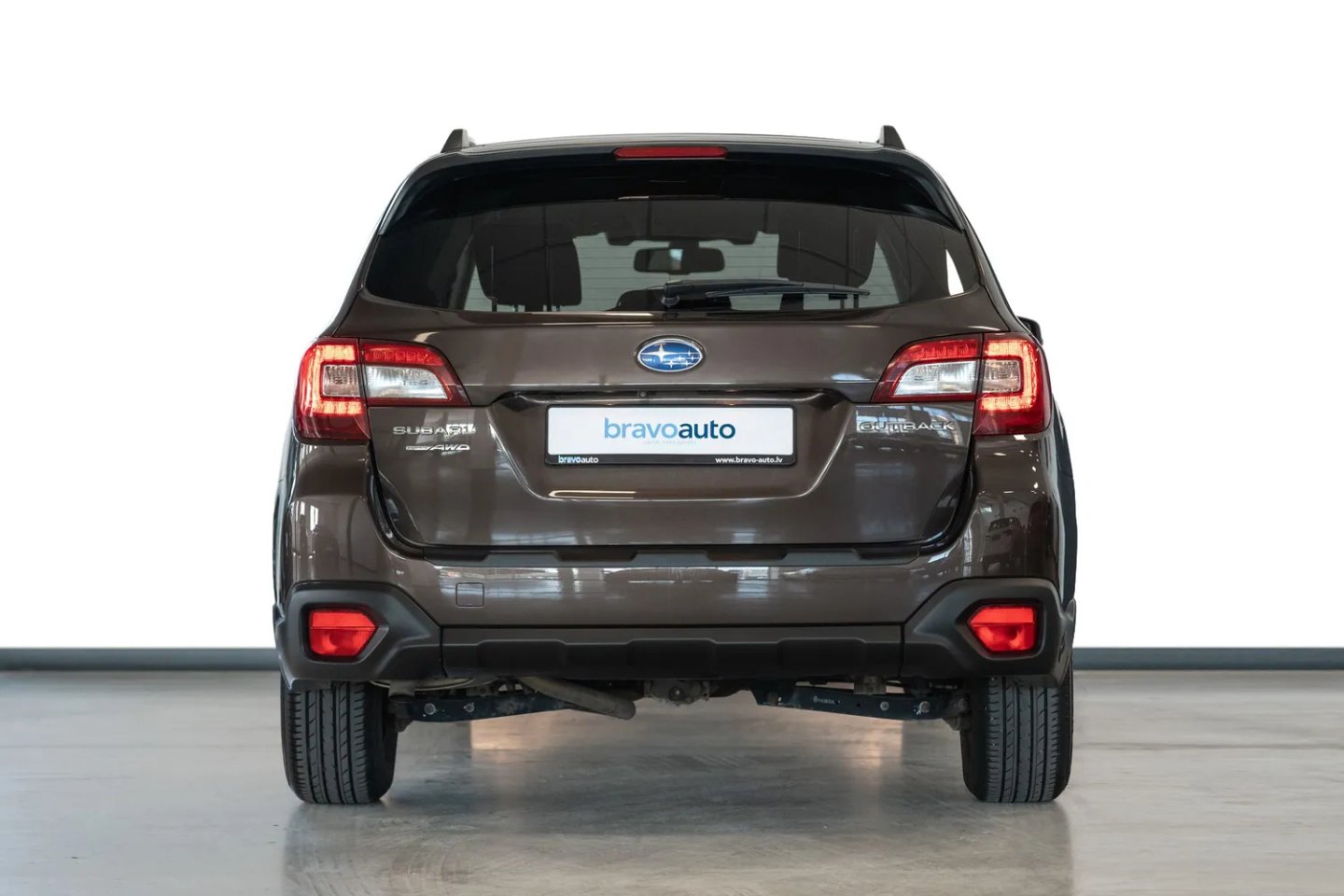 Subaru OUTBACK — foto 4