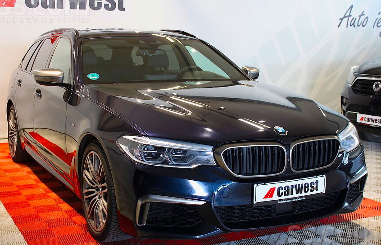 BMW 550 — foto 3