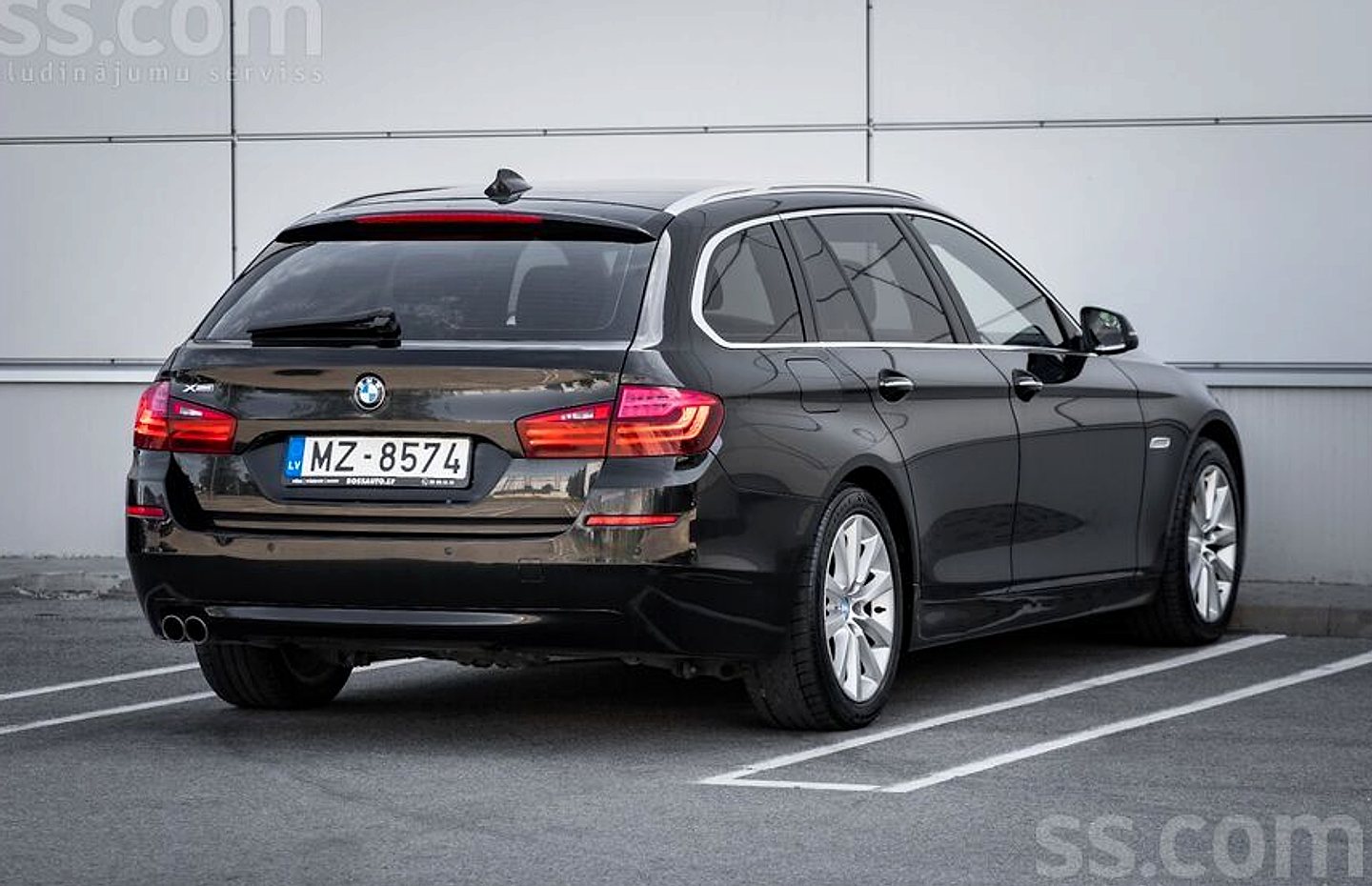 BMW 520 — foto 4