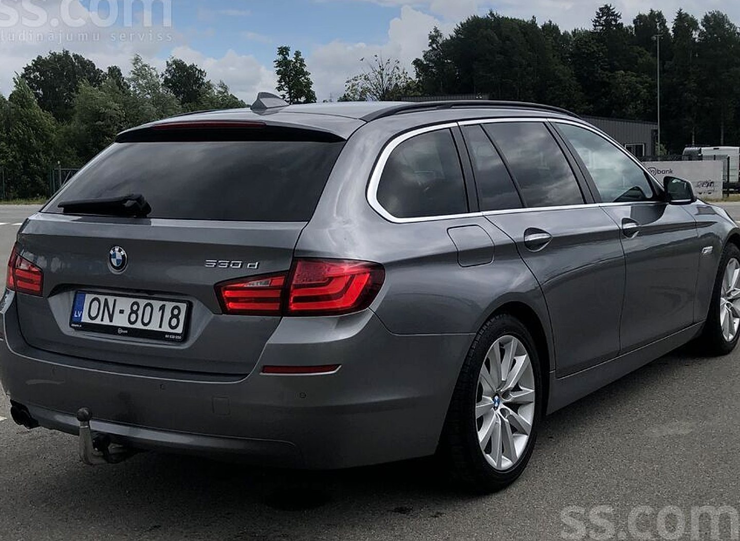 BMW 530 — foto 3
