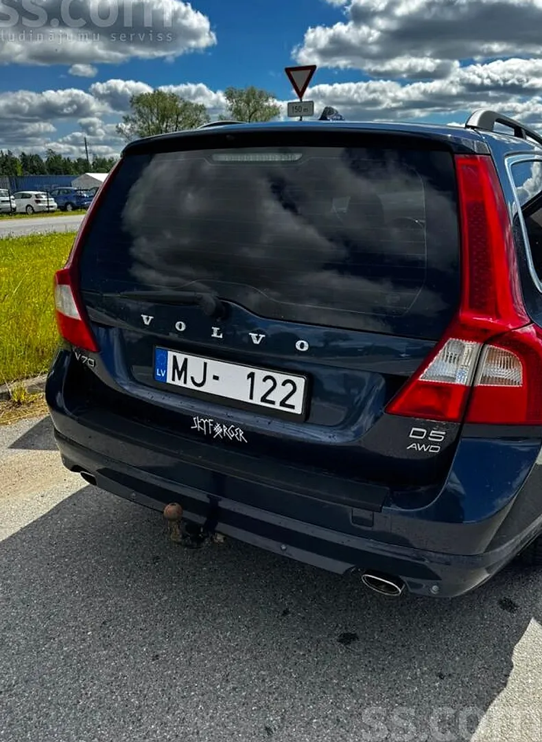 Volvo V70, 2012. gads