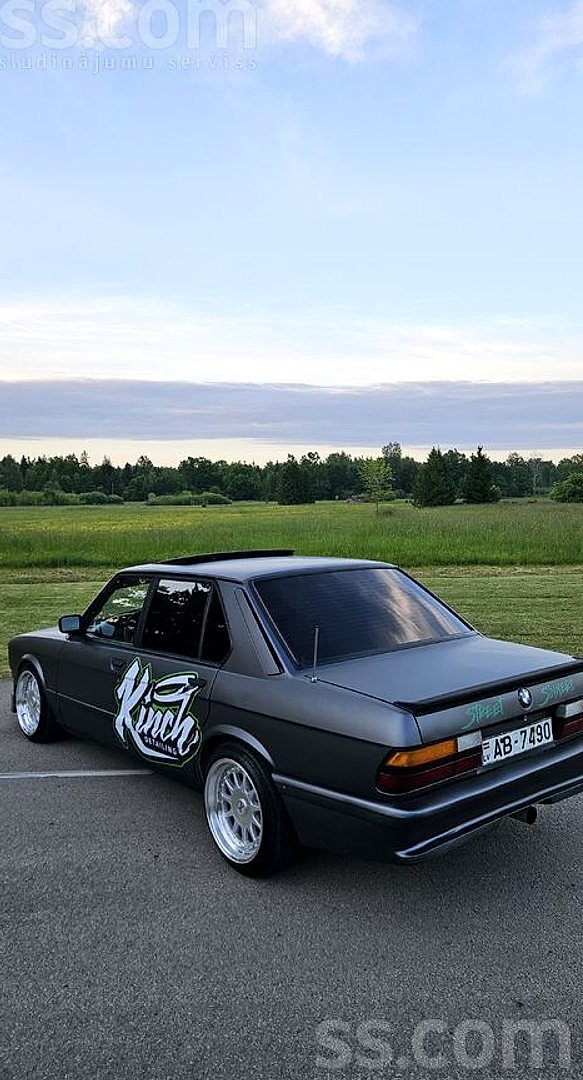 BMW 525 — foto 5