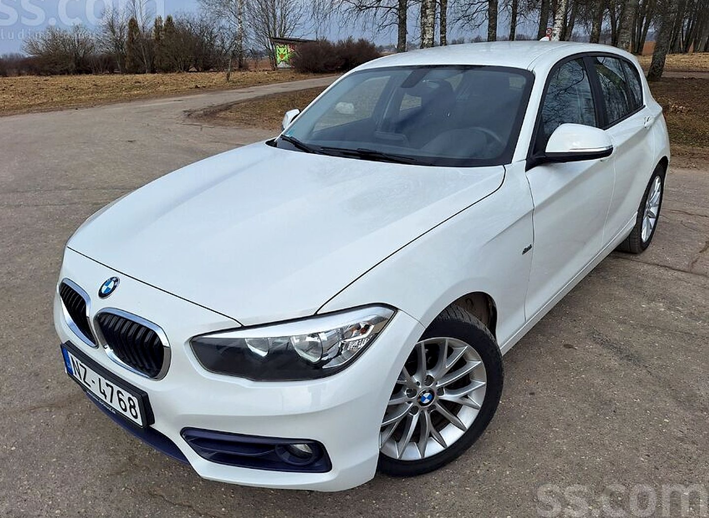 BMW 116 — foto 2