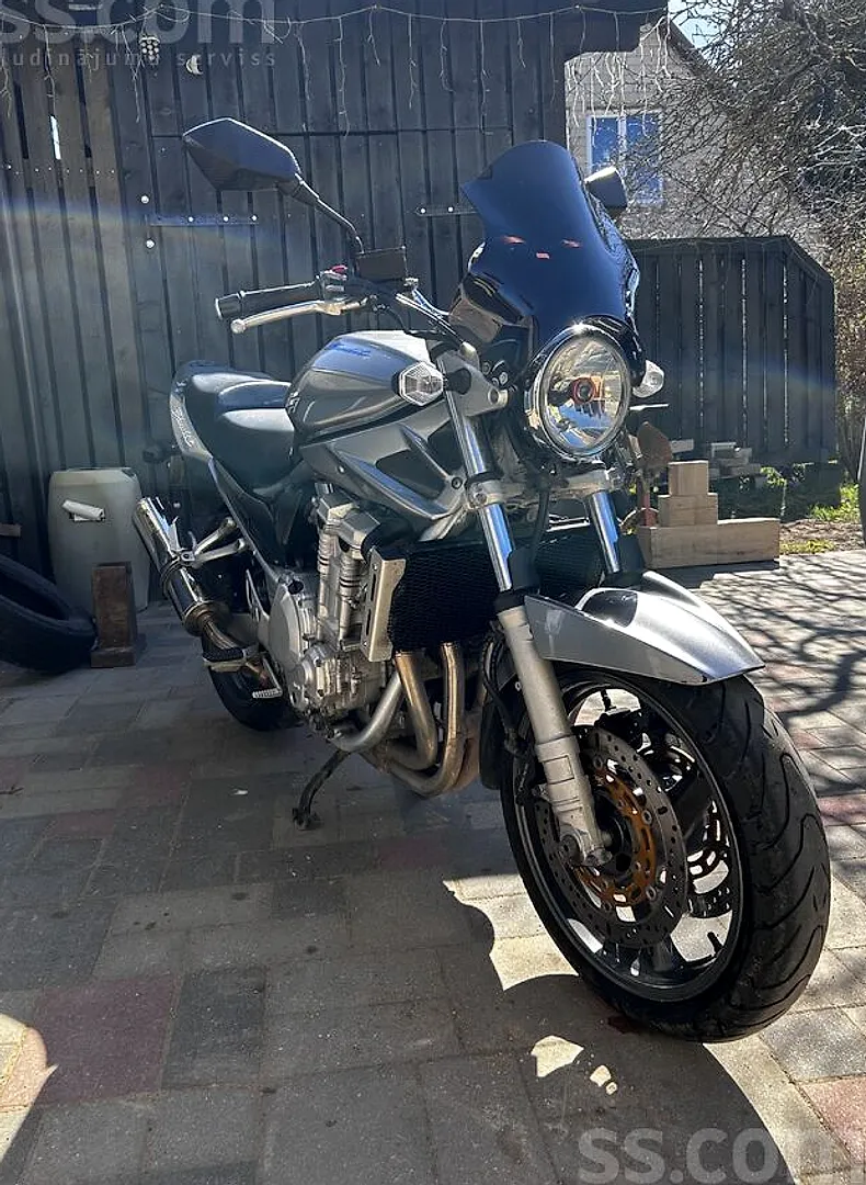 Suzuki Gsf, 2009. gads