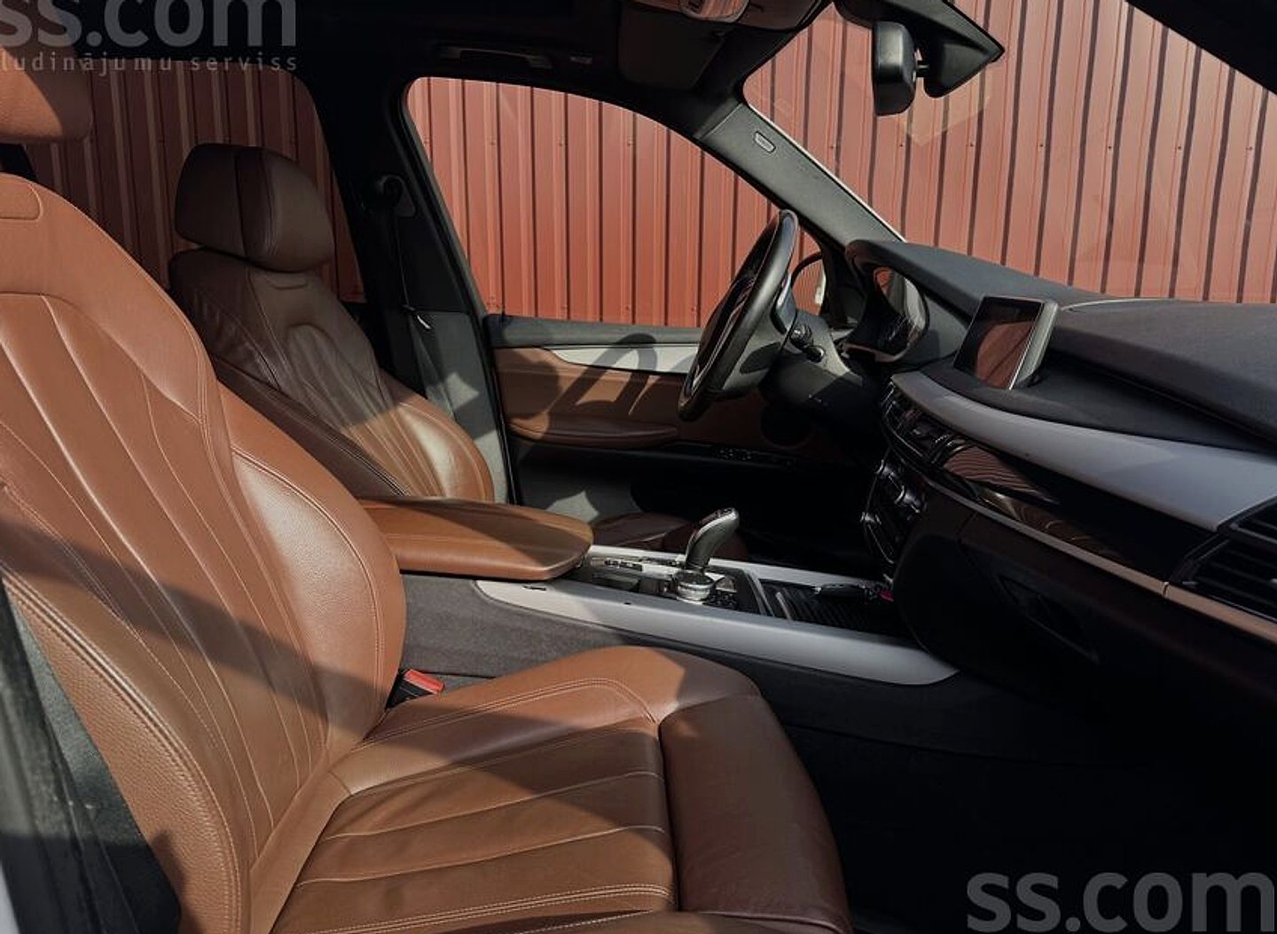 BMW X5 — foto 4
